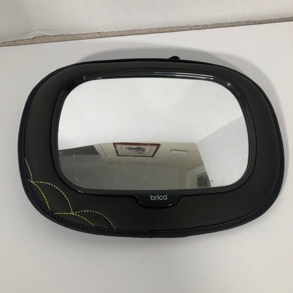 Brica Munchkin Auto Car Seat Baby Mirror